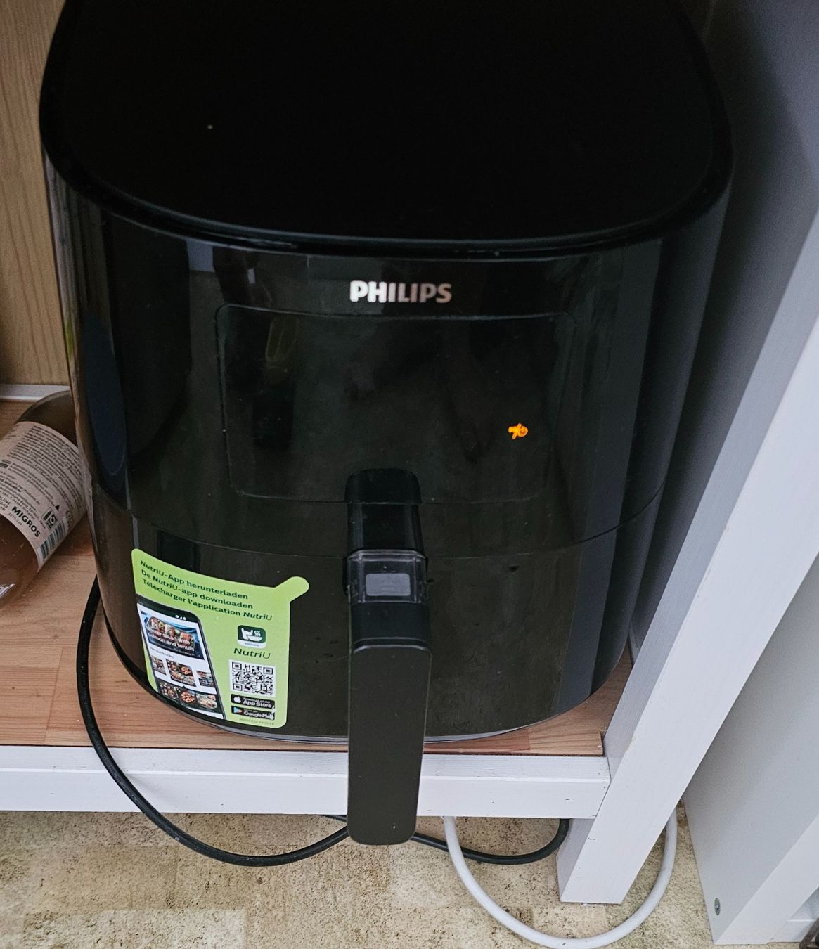 Elettrodomestici da cucina: Philips Heissluftfritteuse schwarz – Usato da St. Gallen venduto da yus_dw6v