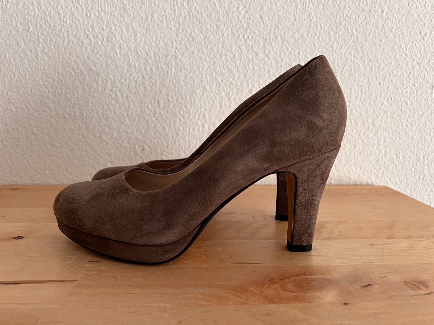 Scarpe da donna: Clarks Damenschuhe Gr. 37 – Usato da Bern venduto da NNV