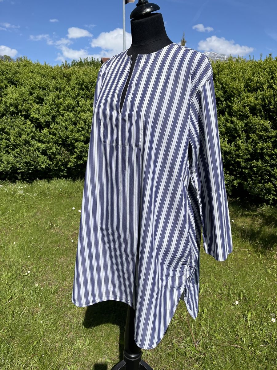 Lis Lareida Kleider: Lis lareida Sommerkleid – Gebraucht aus Spiez von  1