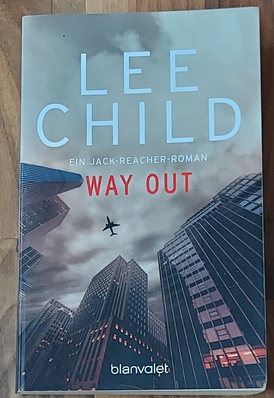 Libri: LEE CHILD - WAY OUT – Usato da Steckborn venduto da Quo7