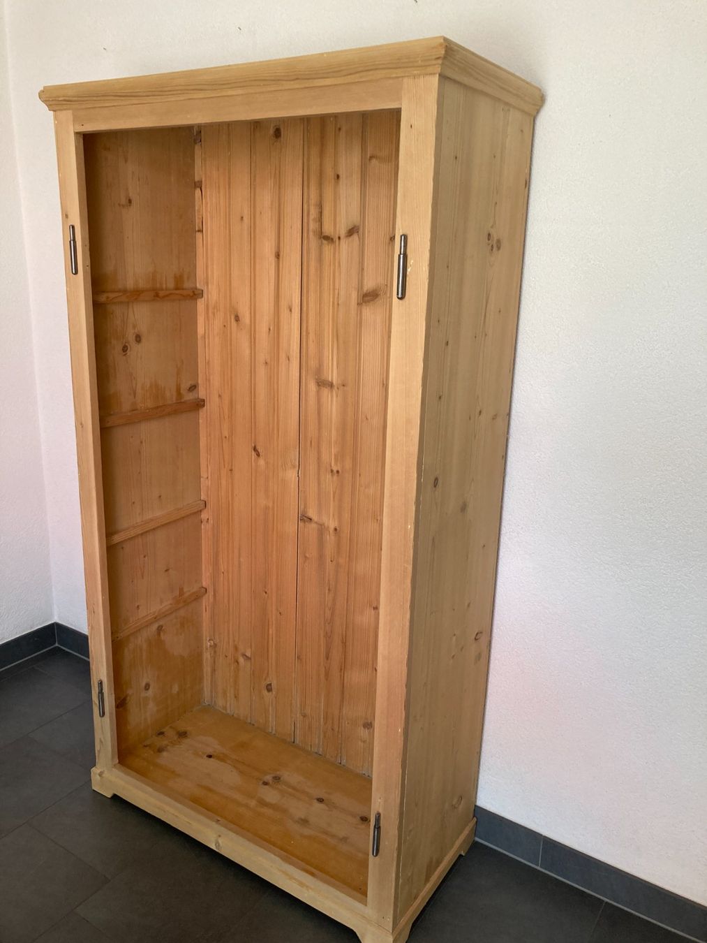 Armoires: Antiker Kasten – D'occasion à Wil SG par Pin05 9