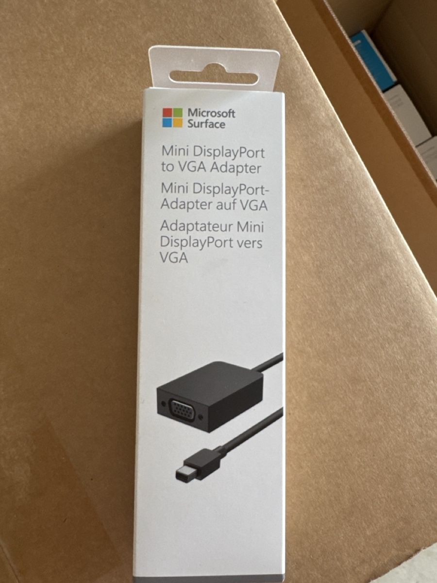 Microsoft Lecteurs & Adaptateurs: Microsoft Surface Mini DisplayPort to VGA Adapter – Neuf avec emballage d'origine à Berneck par Koenner.J