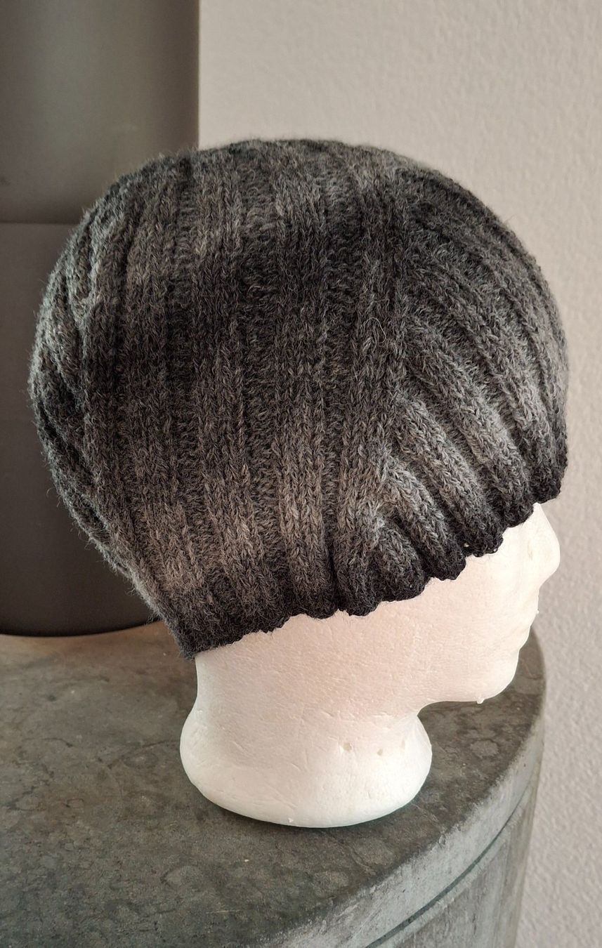 Hüte, Mützen & Caps: Mütze "Grauzone2" handgestrickt   NEU – Neu (gemäss Beschreibung) aus Langenthal von Handstrick 3