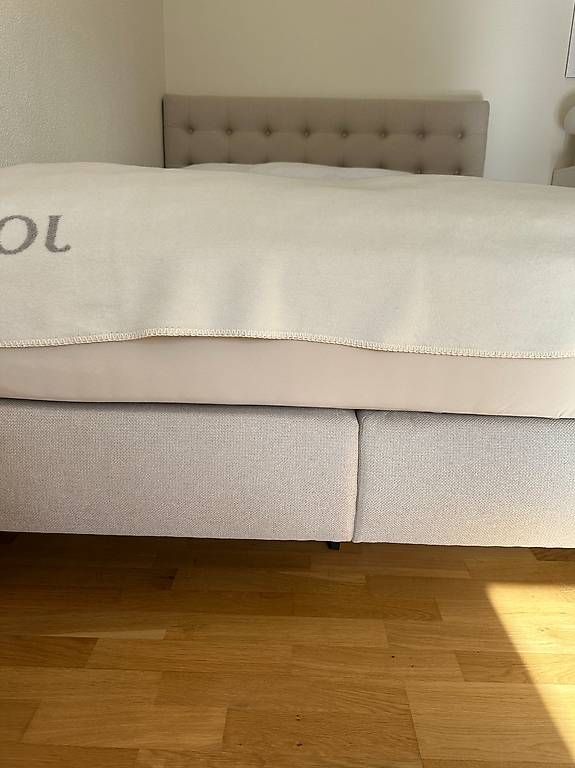 Betten: Pfister Boxspringbett 140x200cm – Neu (gemäss Beschreibung) aus Zürich von Alexandra_10K10 1