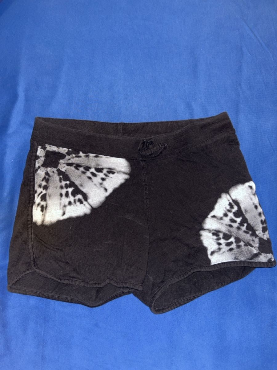 C&A Pantaloni: Schwarze Shorts Kindergrösse 176 – Usato da Zürich venduto da bia_6kmj