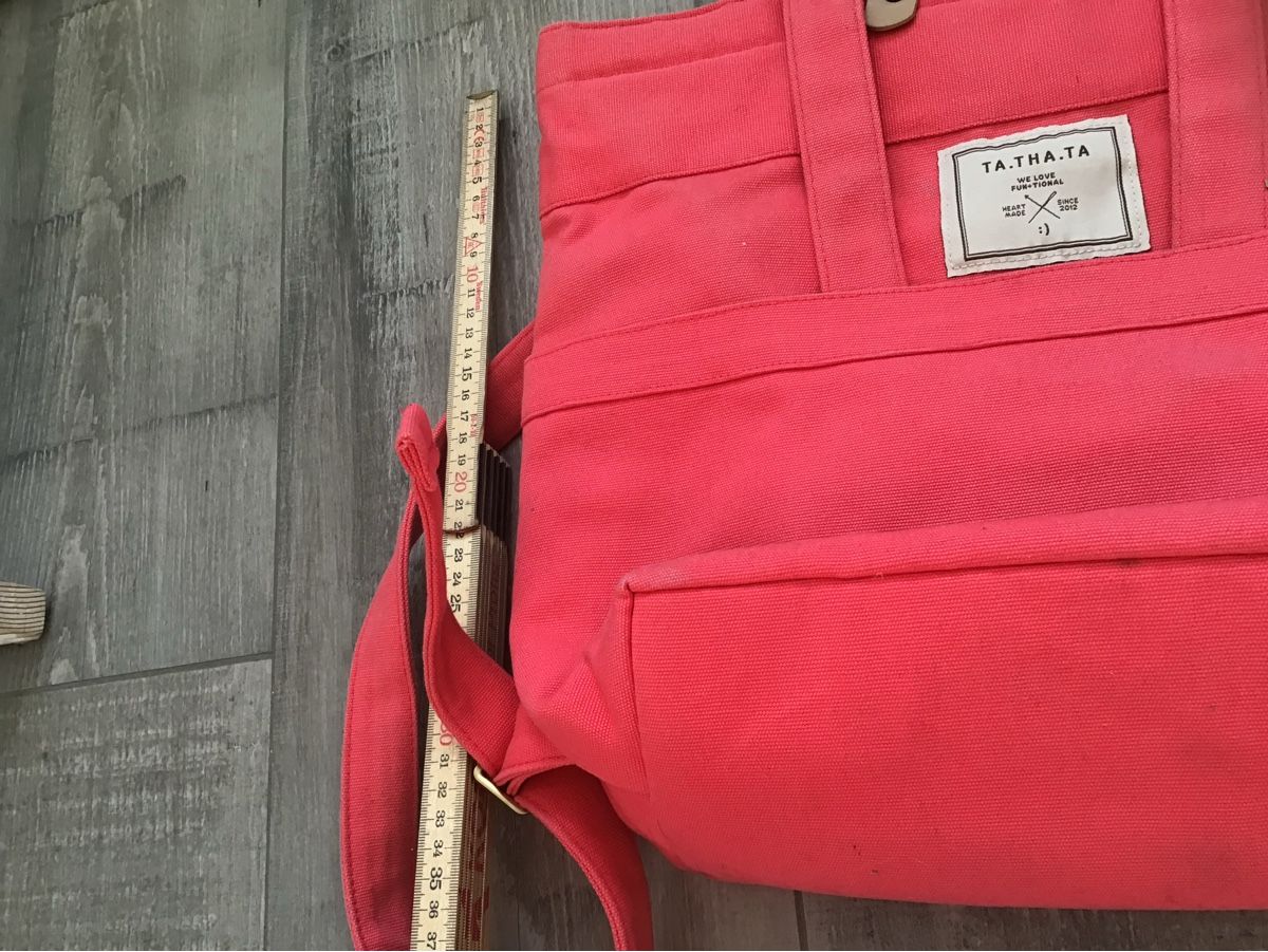 Rucksäcke: TA.THA.TA Canvas Shopper & Rucksack Koralle – Gebraucht aus Rickenbach BL von Walkinghasen 1