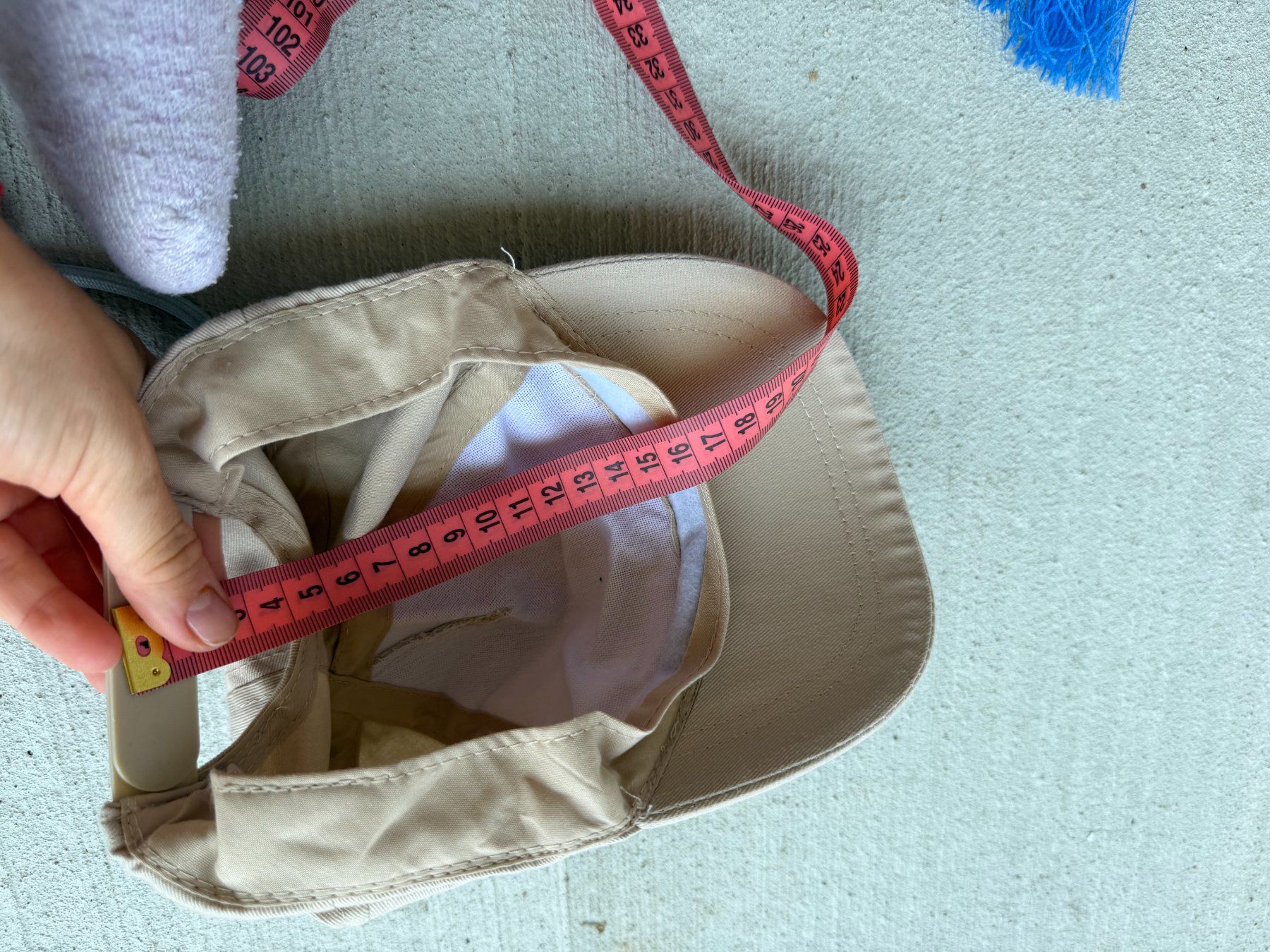 Bonnets & Echarpes: Basecap Beige Einheitsgrösse  baby – D'occasion à Riehen par ann_76jw 4