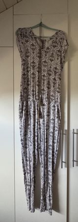 Jumpsuit TAIFUN gemustert Grösse M (40) 