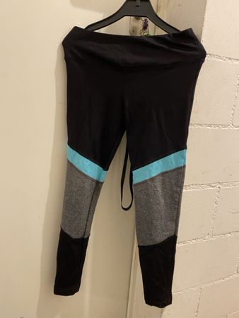 Sportliche Leggings, Grösse 140, Extend, Top Zustand!