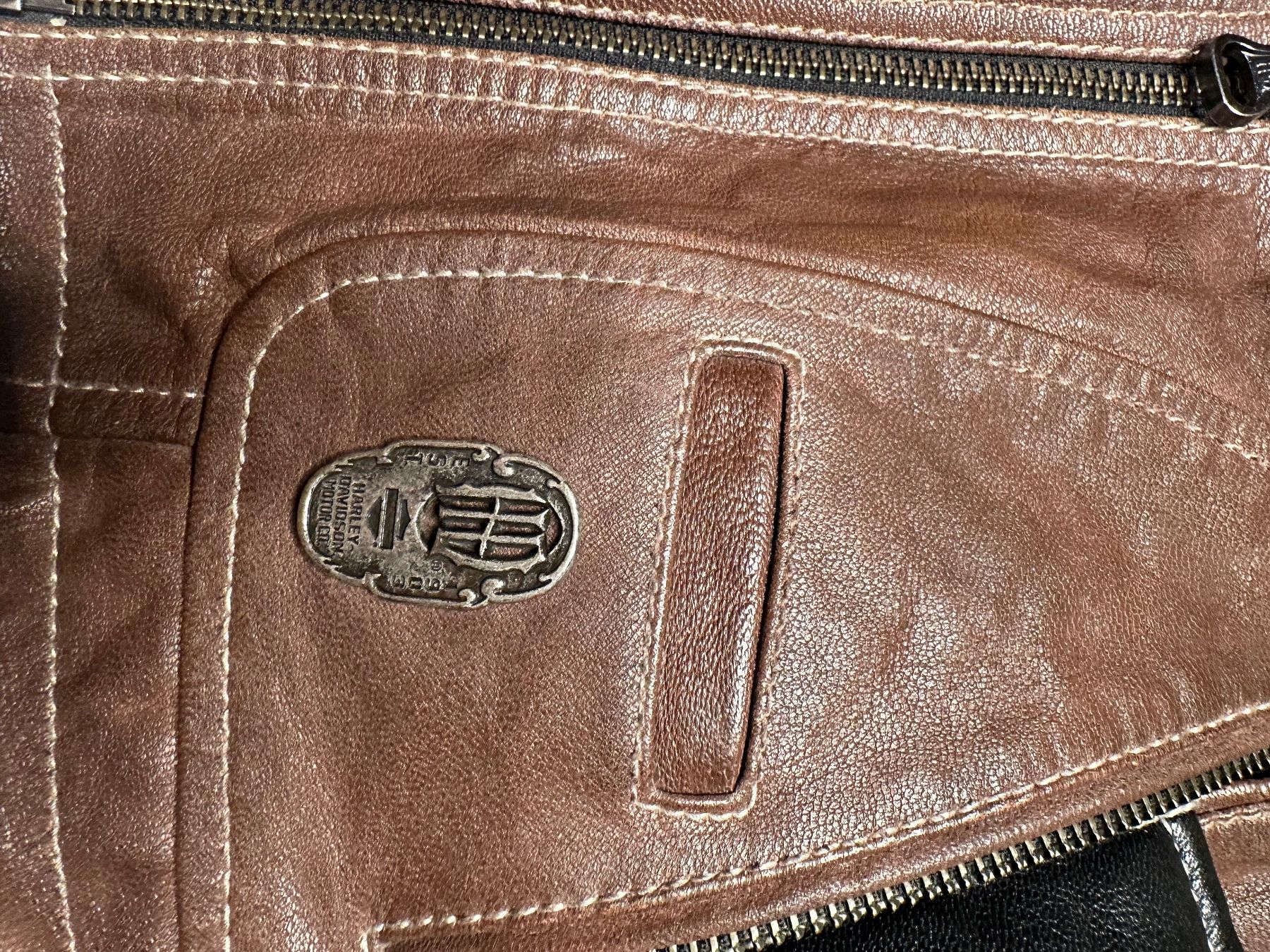 Harley-Davidson Giacche: Harley Davidson Veste en cuir marron – Nuovo e nell'imballaggio originale da Onex venduto da eri_jx6q 6