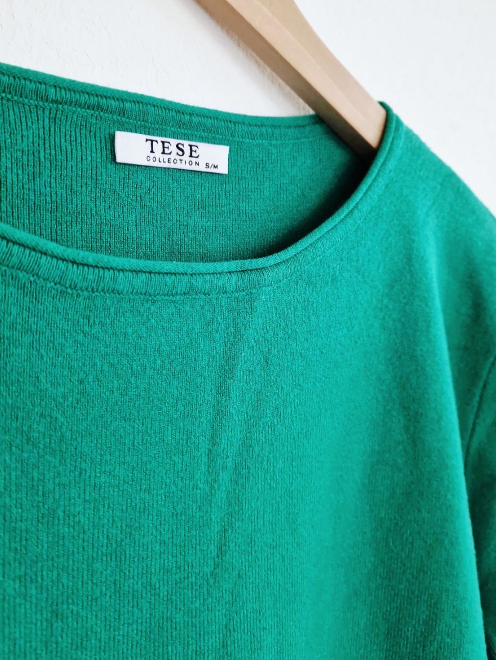 Pulls & Sweat-shirts: Damen Pullover TESE Gr. M Grün mit Weissem Bund – D'occasion à Hallau par CHACLA 1
