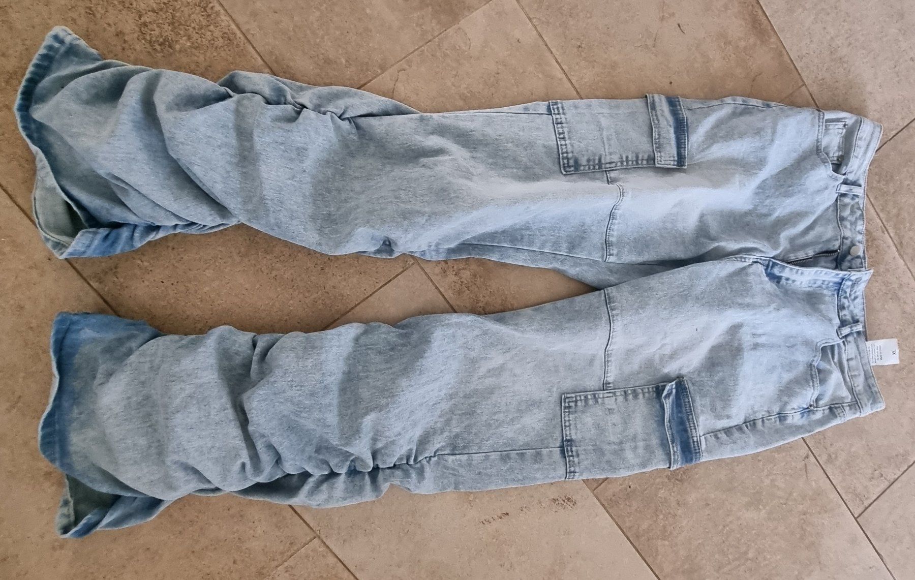 Jeans: Jeans stretchhose gr.XL – Nuovo (secondo la descrizione) da Grossdietwil venduto da GNOM313