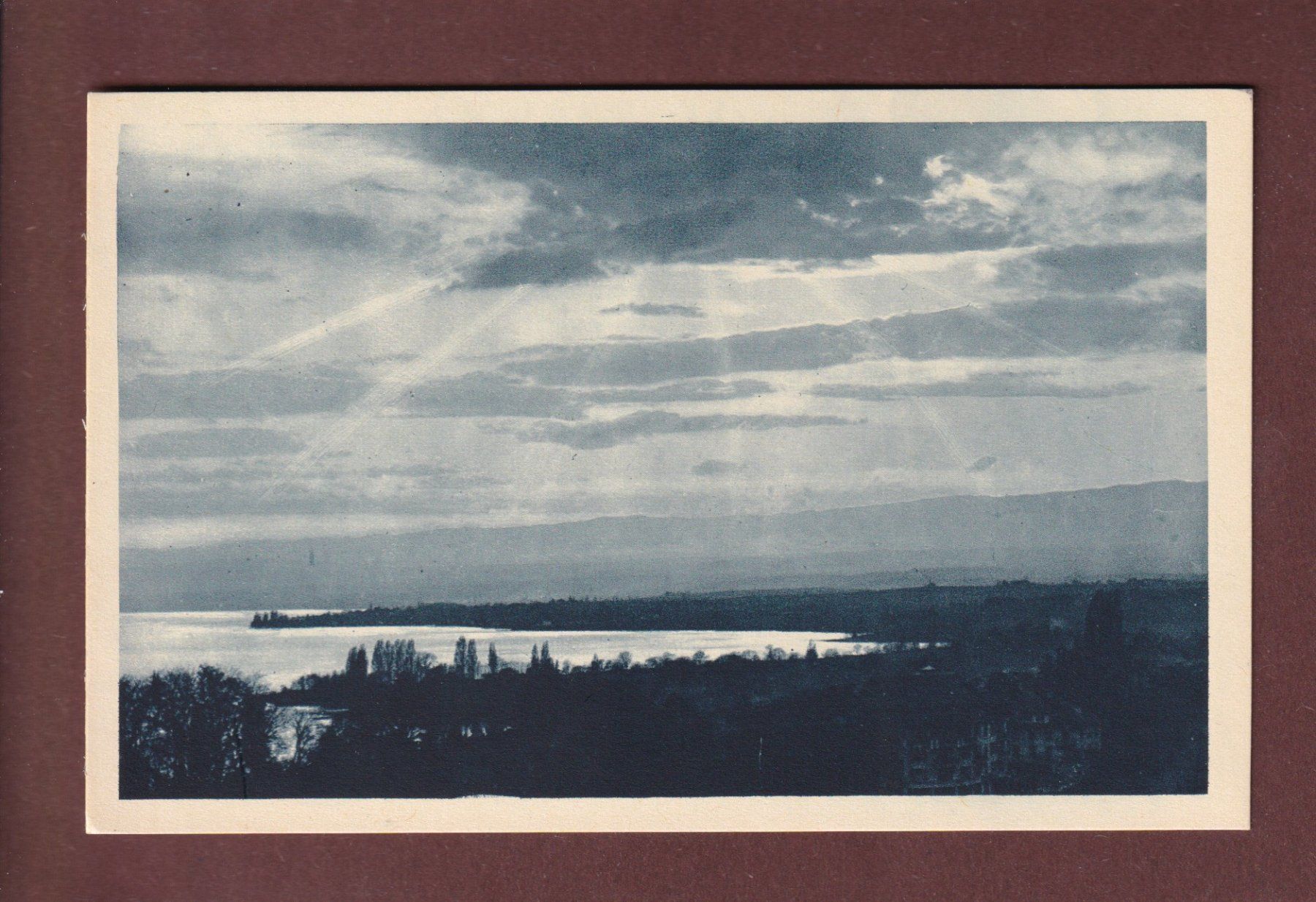 Cartoline postali: LAC LEMAN - Jeu de lumière – Usato da Pully venduto da nicecards-shop