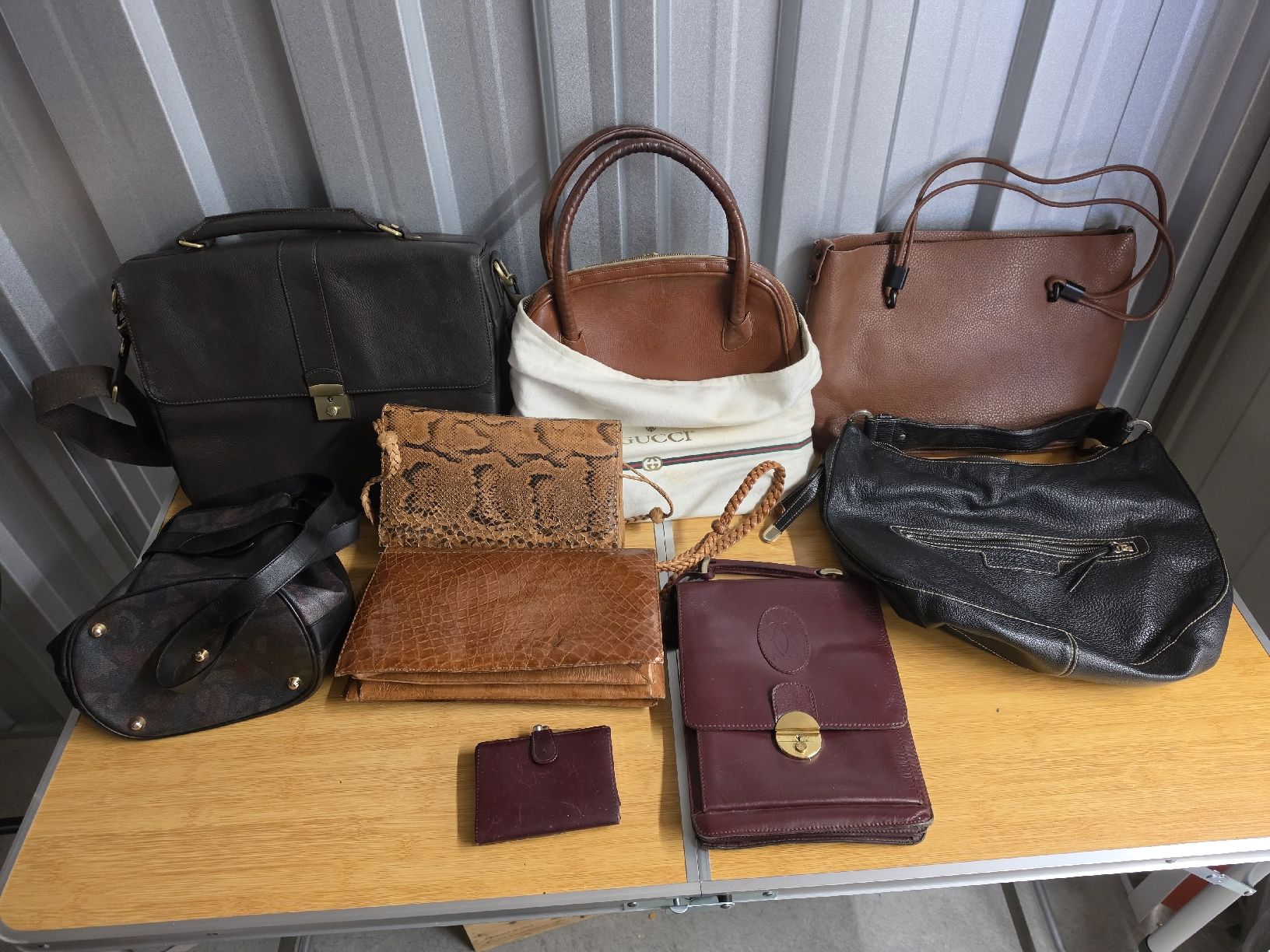 Taschen: lot de sac – Gebraucht aus Val-d'Illiez von AntiqueG