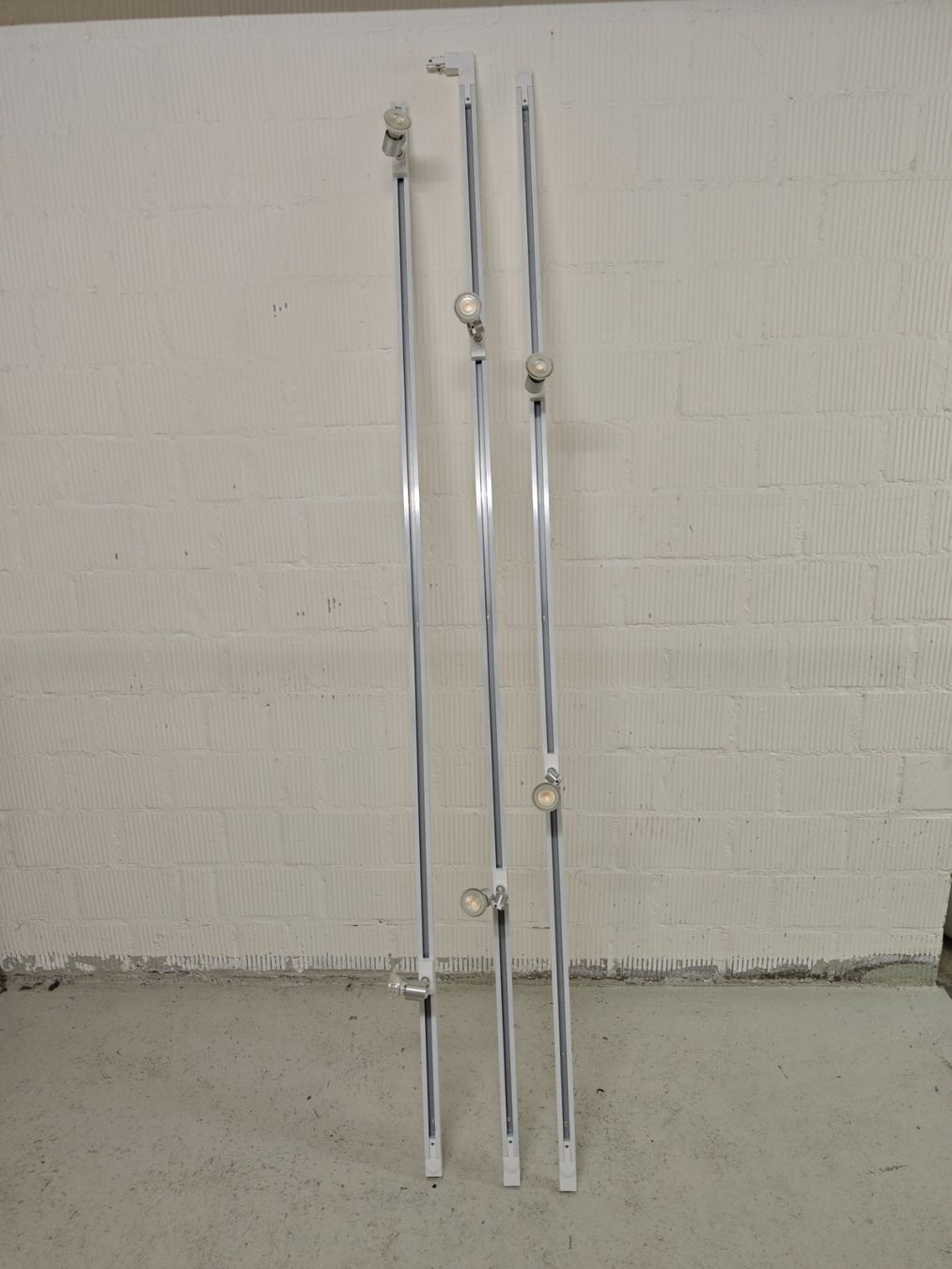 Lampadari & plafoniere: Leuchtenschiene Duoline 2M-WH – Usato da Wetzikon ZH venduto da bon_bt85