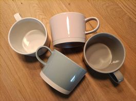 4 x 2 Tassen  MADE