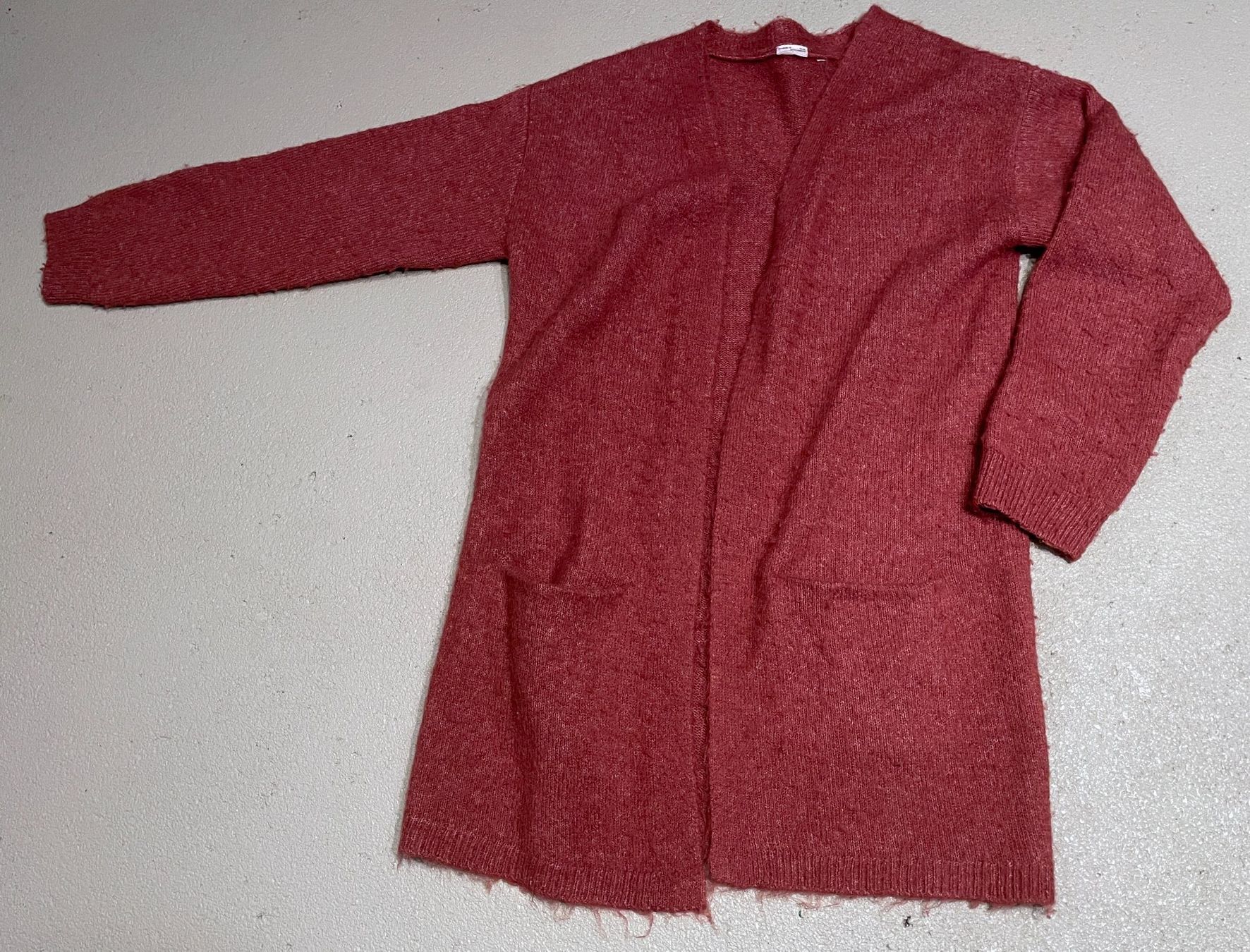 Zara Lotti & Set di vestiti: 6 schöne Oberteile Gr. 152 – Usato da Neuendorf venduto da Knopfi 4