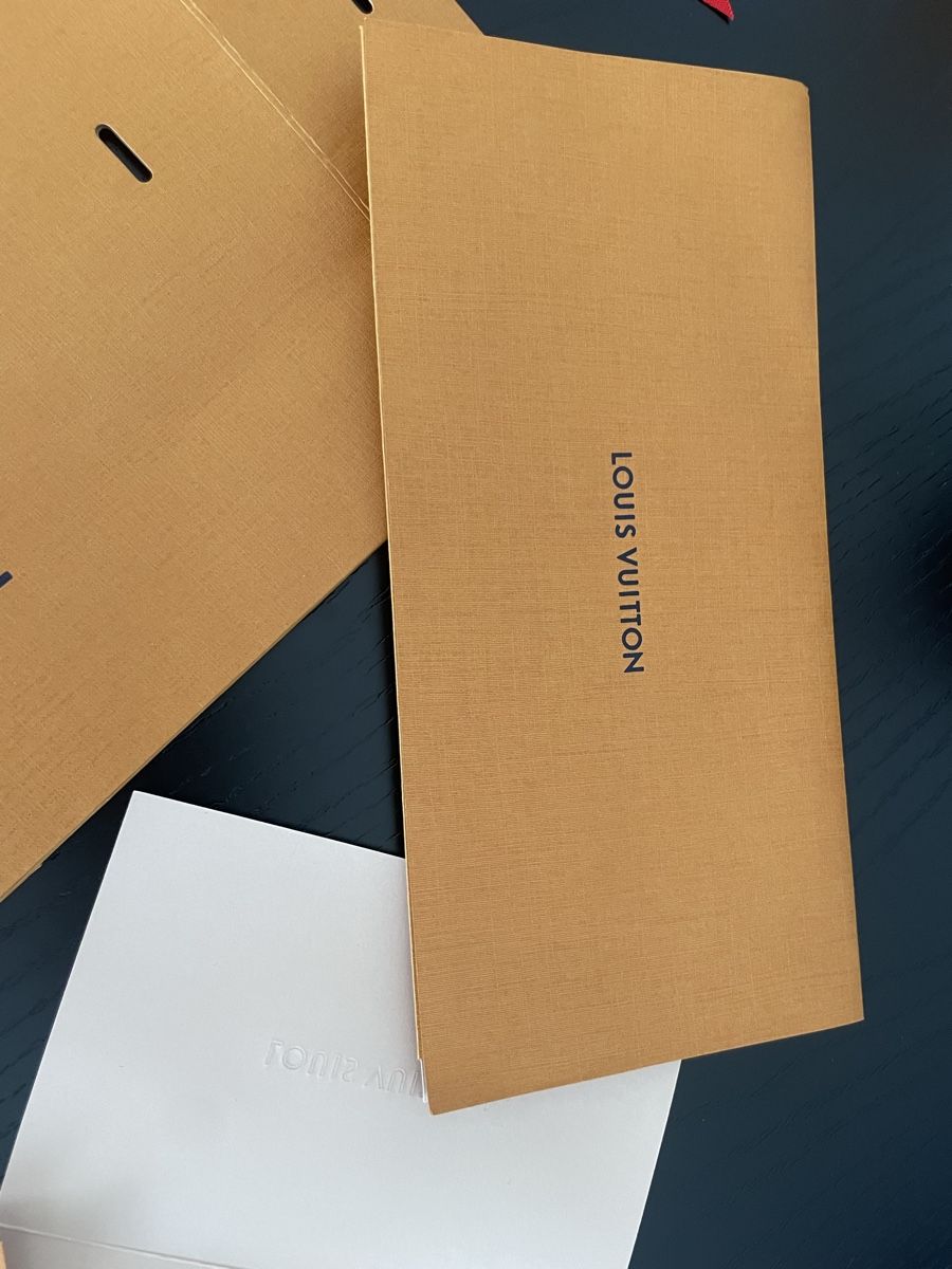 Buste & buste per spedizione: LOUIS VUITTON GESCHENKSET KARTEN & UMSCHLÄGE – Nuovo (secondo la descrizione) da Rorschacherberg venduto da drdupor 4