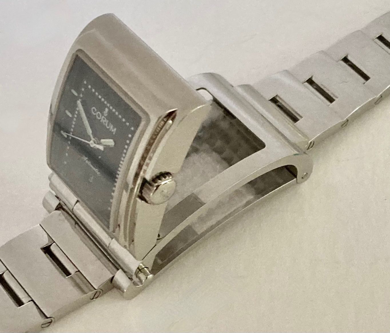 Corum Orologi: Vintage Corum Tabogan Automatikuhr, Edelstahl: NOS – Nuovo (secondo la descrizione) da Hünibach venduto da Prayingmantis 4