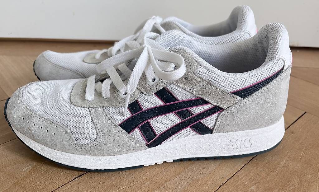 Asics Scarpe da donna: Asics Sneakers, Grösse 41.5 – Usato da Biel/Bienne venduto da ssteini 2