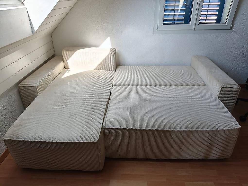Sofas: Bettsofa weiss / beige Stoff Cord – Gebraucht aus Wettingen von S_Runa 3