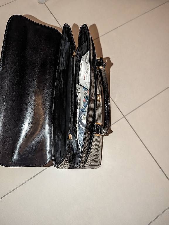 Sacs femmes: BORSETTA IN VERO COCCODRILLO – D'occasion à Savosa par bas_x5zn 1