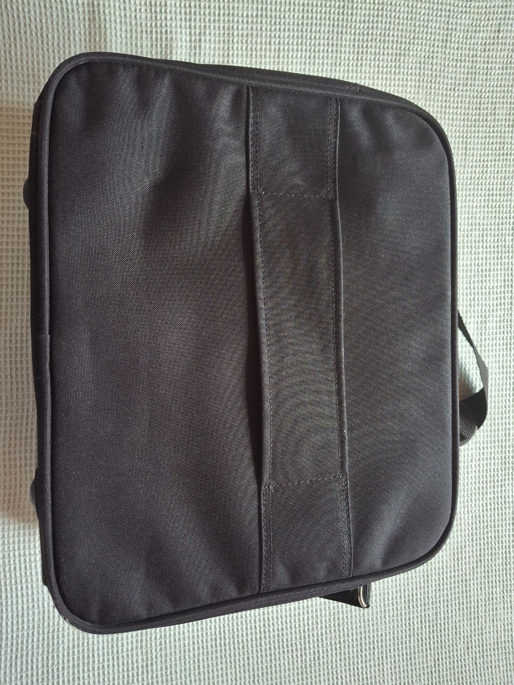 Delsey Borse: Sacoche ordinateur DELSEY noir – Usato da Villiers venduto da san_jn5w 3