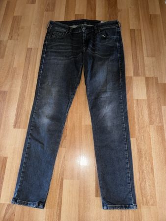Diesel Jeans Slandy-Low Gr. 32/32 einf. Bundweite 40 cm