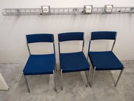 Girsberger Stuhl Set 3 Stk. blau Stahlgestell gebraucht.