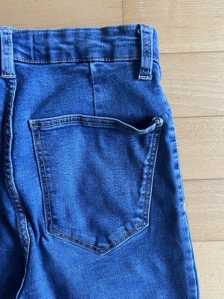 Zara Jeans: Zara Women's Jeans, Size 36 – Gebraucht aus Altstätten SG von Melval22 3
