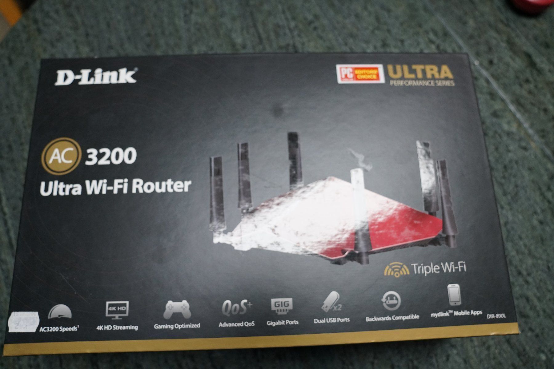 Dlink Modem & Router: AC3200 Ultra Wi-Fi Router – Nuovo e nell'imballaggio originale da Kollbrunn venduto da ktngttaa