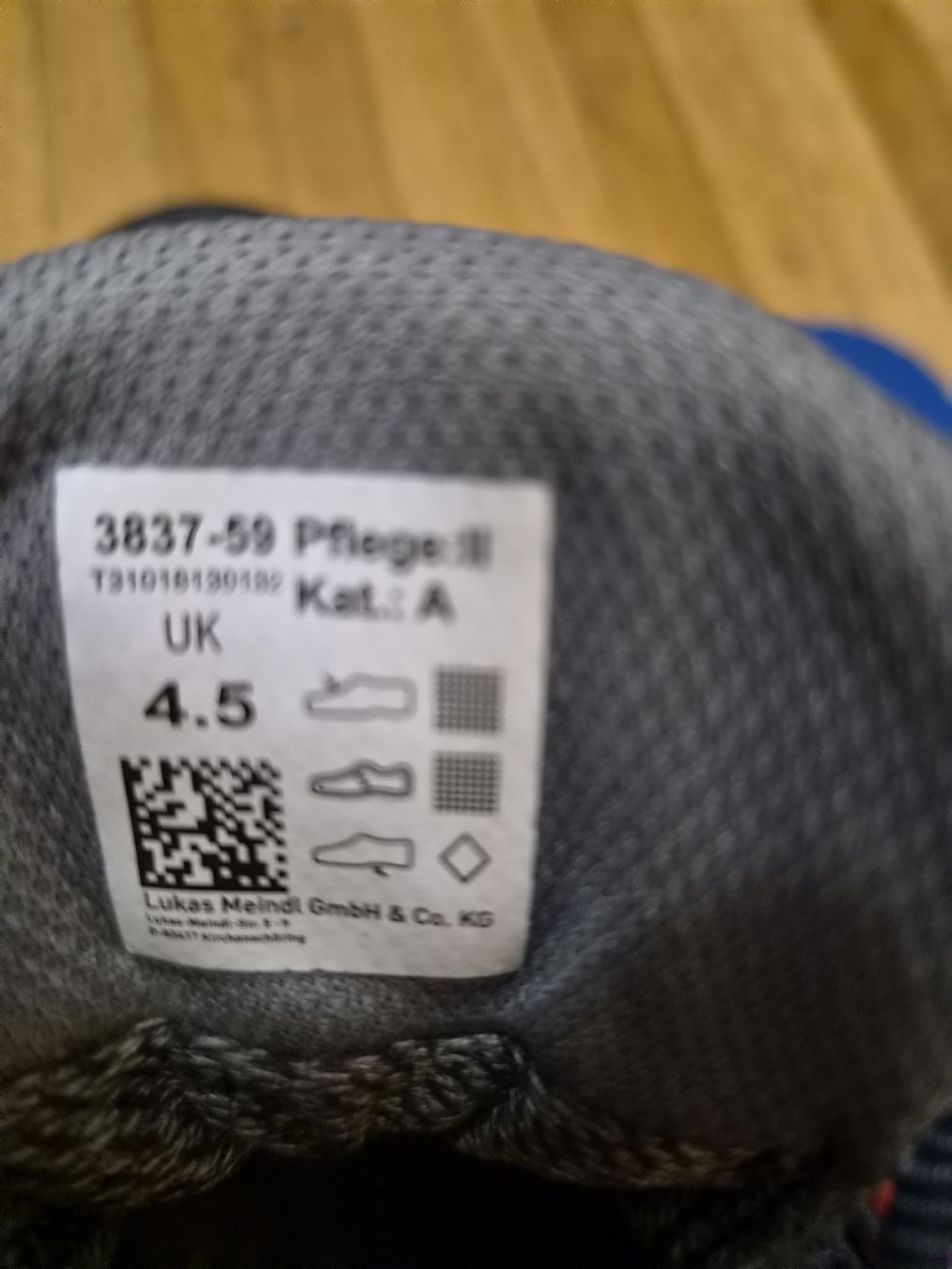 Meindl Scarpe da uomo: Meindl Wanderschuhe Grösse 4.5 blau grau goretex – Nuovo e nell'imballaggio originale da st.gallen venduto da pea_g9s9 1