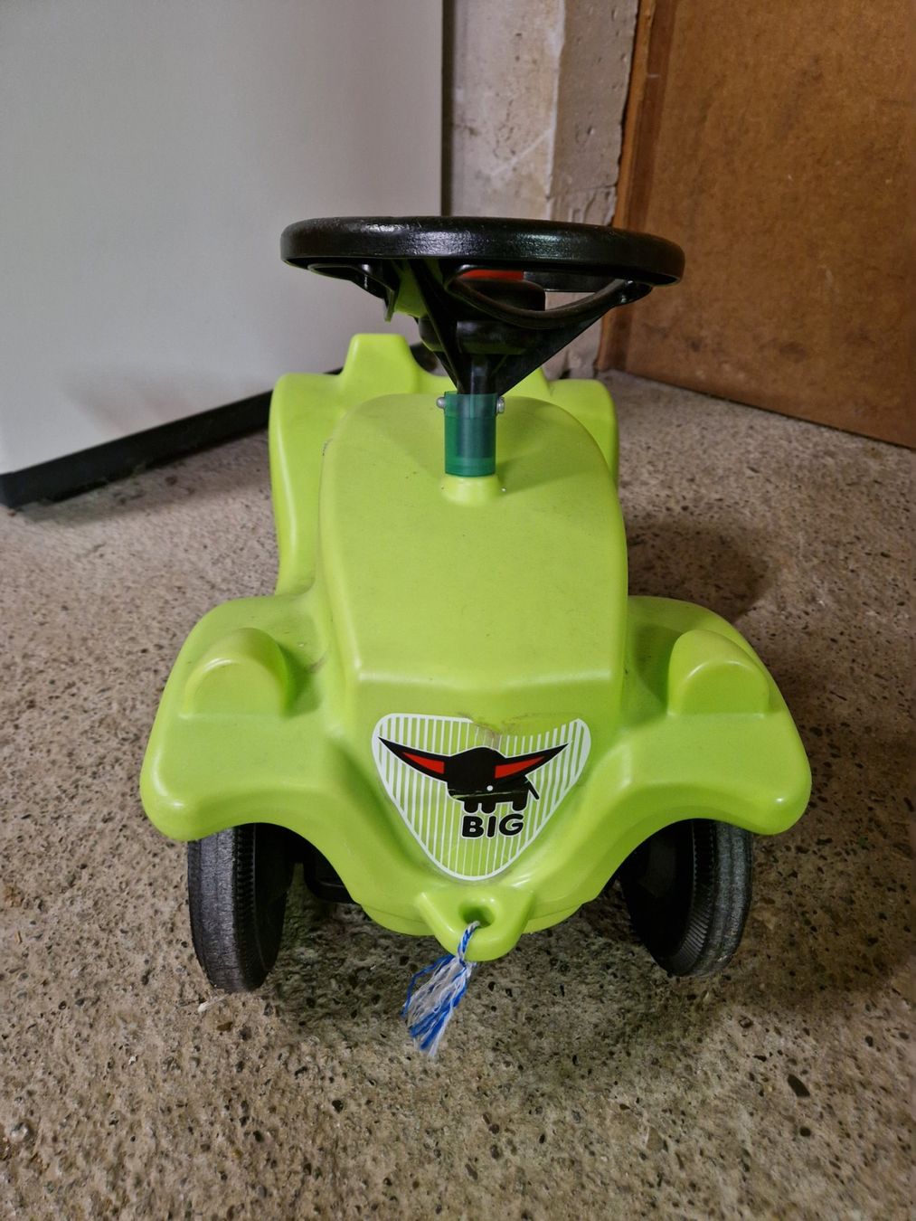Big Véhicules pour enfants: Bobby-Car grün – D'occasion à Aarberg par haramana 1