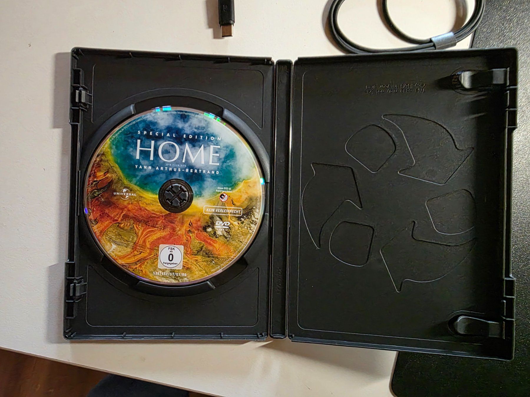 Tutti i DVDs: DVD HOME Yann Arthus-Bertrand - Special Edition – Usato da Walterswil BE venduto da Lonitti 1