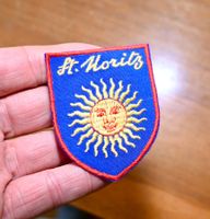 VINTAGE Badge St. Moritz ST. GALLER STICKEREI sonne d-blau