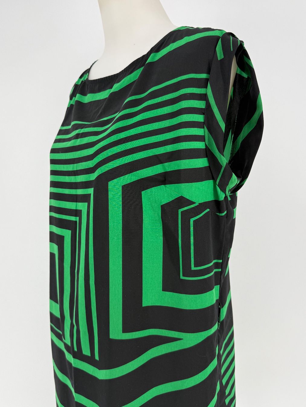 Kleider: Kleid Gr. L/XL – Gebraucht aus Auenstein von moin. 2
