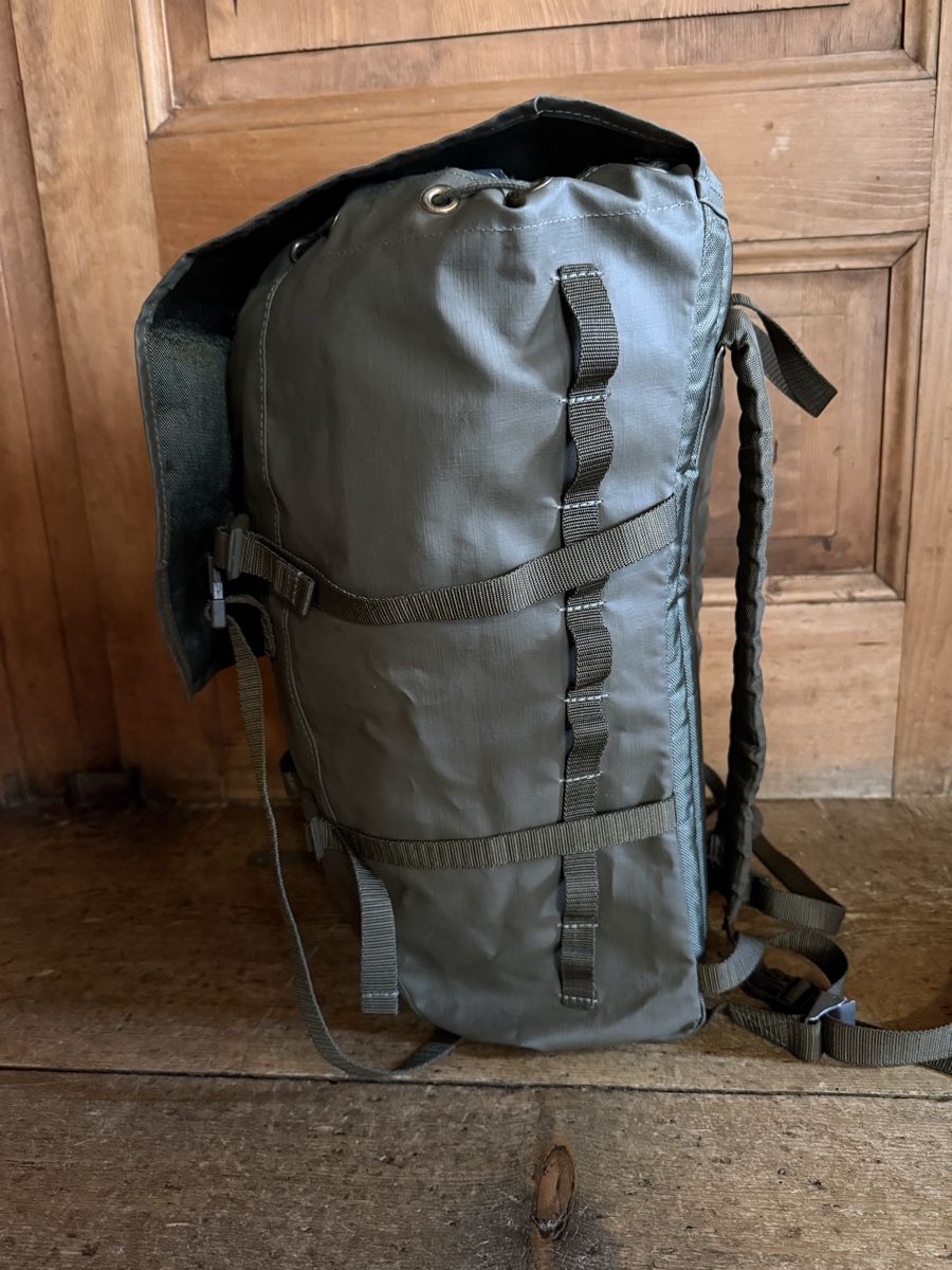 Armée suisse Sacs à dos: Schweizer Armee Militär Kampfrucksack 90 NEU  – Neuf (Voir description) à Quinto par Ticino_69 3