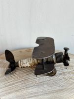 Vintage Metall Kunst Flugzeug Trenchart