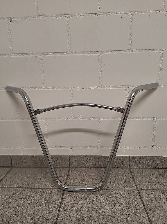 Pièces pour mobylette: Mofa Hochlenker 40 cm – D'occasion à Hombrechtikon par Mgladiatore