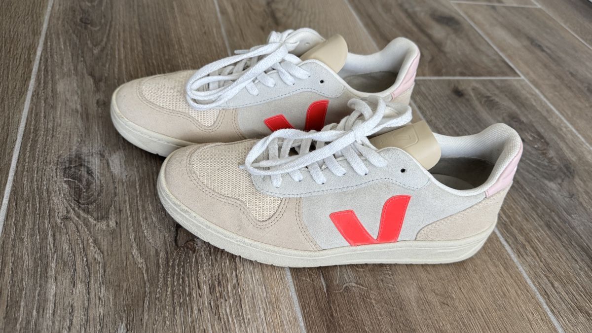 Veja Chaussures femmes: Veja Turnschuhe Grösse 40 – D'occasion à Männedorf par romeo2902