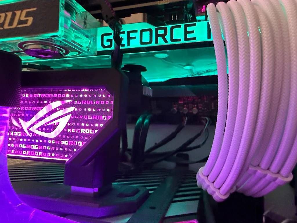 Grafikkarten: Gigabyte Aorus GeForce RTX 3080 Xtreme Waterforce WB 10G – Gebraucht aus Emmenbrücke von DevinG01 1