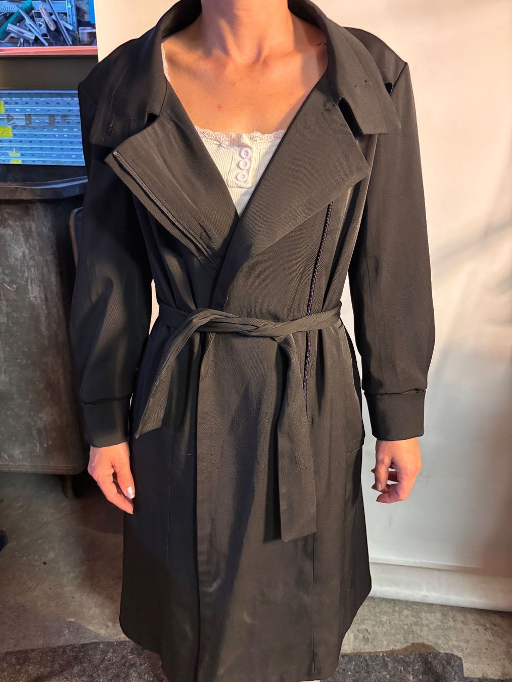 Giacche: Trenchcode-Jacke in Schwarz. – Usato da Münchenstein venduto da tsp01 1