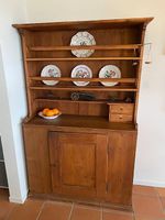 Antiker Schrank / Buffet
