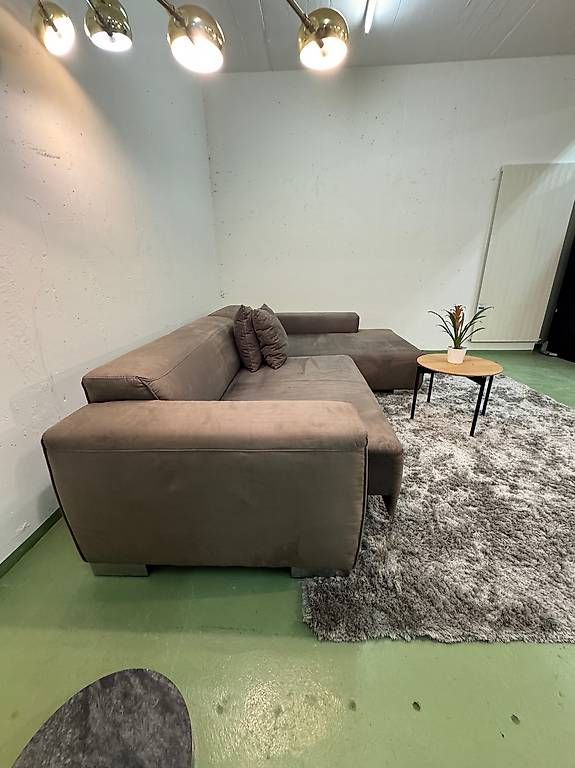 Divani: Ecksofa mit Ausziehfunktion Ink. Lieferung – Usato da Fehraltorf venduto da Sofalab.swiss 2