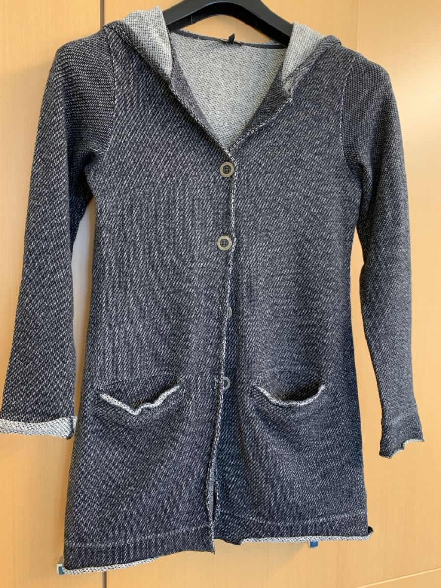 Giacche: Kenny S. Strickjacke mit Kapuze, Gr. 34 – Usato da Wilen b. Wil venduto da Huibuh