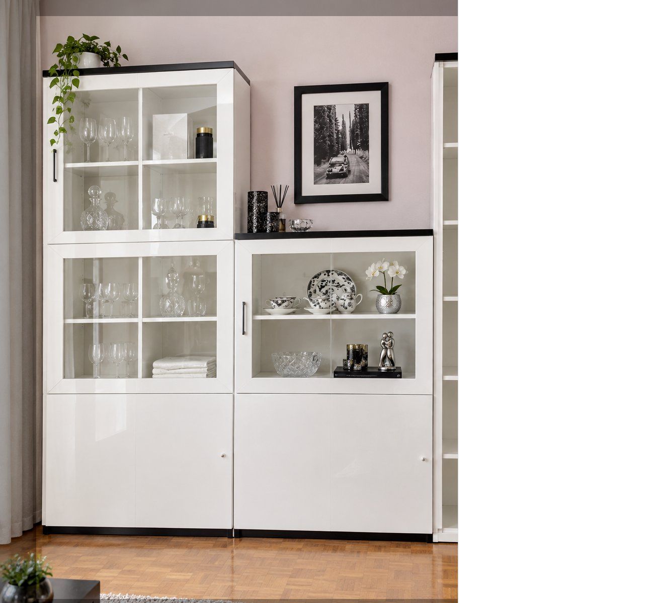 Ikea Scaffali: Wohnwand weiss mit Glastüren – Usato da Pfäffikon ZH venduto da thf_rqs2
