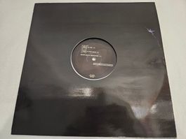 Three Corporation – I Need A Fix (Euro House)