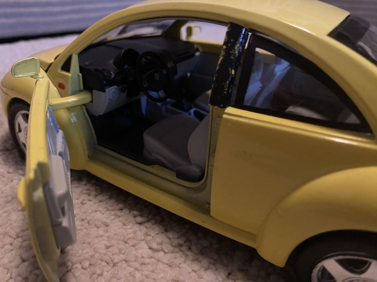 Volkswagen Modellini d'auto: Modellauto VW Käfer – Usato da Zuerich venduto da Isabelle 1