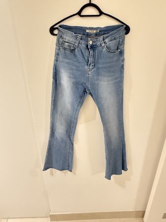 Jean flare Sixth Sense taille 38 - Parfait pour l'été!