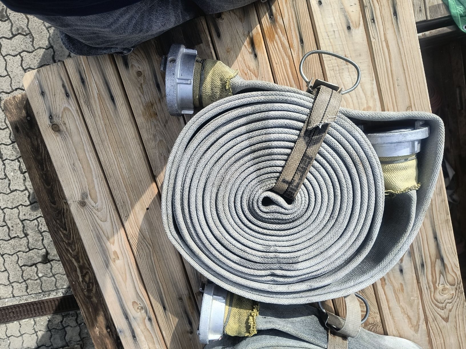 Tubi & Tubi flessibili: 2 Stück Feuerwehrschlauch 75mm – Usato da Richterswil venduto da Fega 2